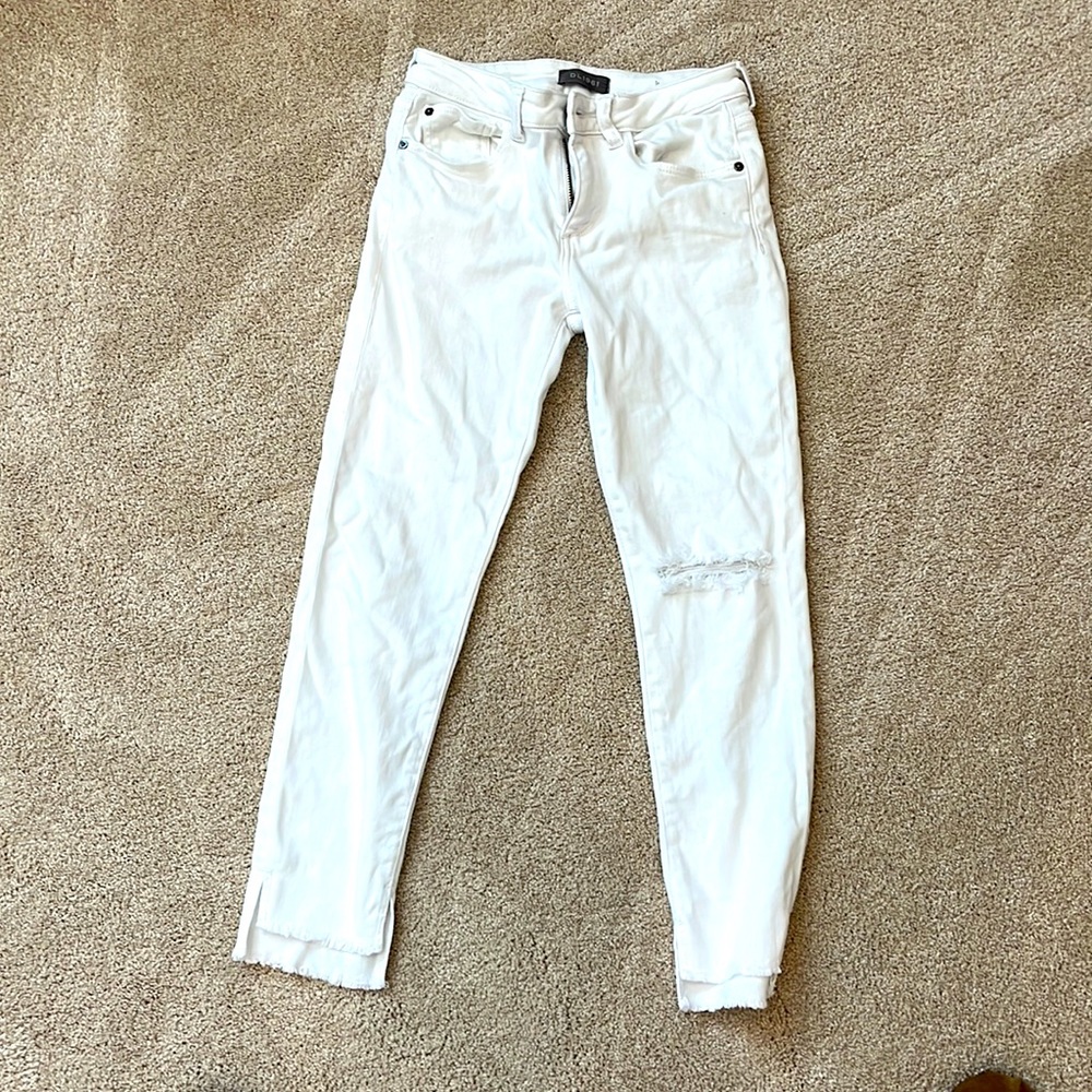 White distressed denim size 12